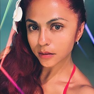 Meet your Posher, Celia